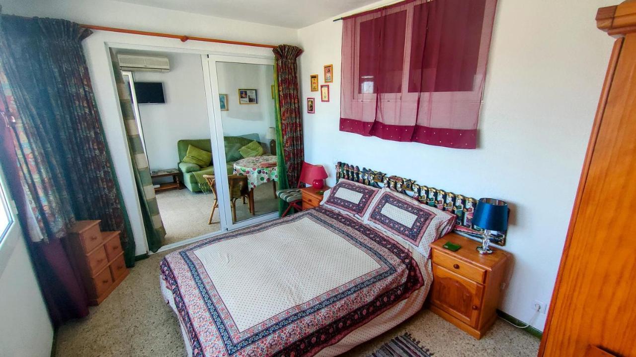 Summer Breeze Apartment Empuriabrava Eksteriør billede