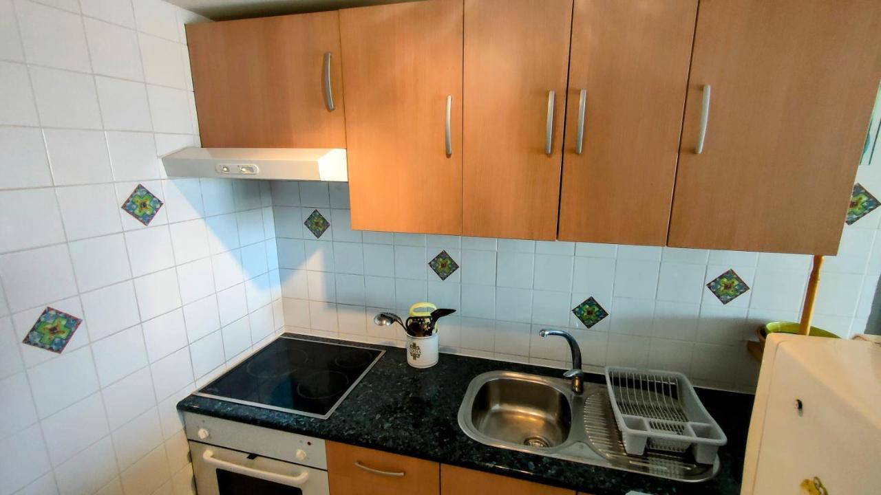 Summer Breeze Apartment Empuriabrava Eksteriør billede